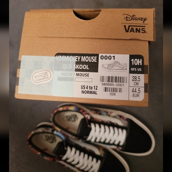 Vans Japan Exclusive Mickey Mouse Old Skool - Picture 9 of 9
